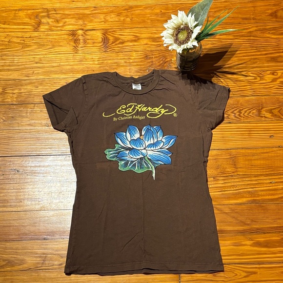 Ed Hardy Chocolate Tee with Blue Floral Art - Picture 1 of 7